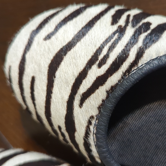 Minnetonka ballet flats - Picture 2 of 4